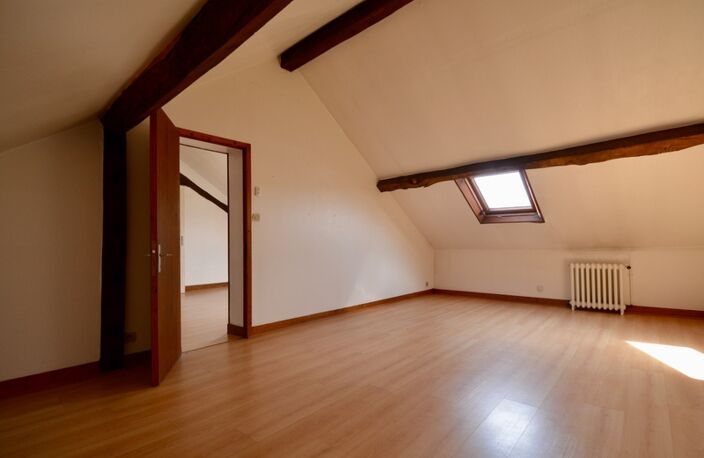 A vendre : Maison de caractère 112 m² à Serquigny – 4 ch, jardin clos sans vis-à-vis et Gare à pied (Paris 1h25) — photo 3