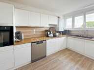 APPARTEMENT SAINT MARC 3 PIECES AVEC ASCENSEUR ET PETITE VUE MER — photo 3