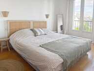 APPARTEMENT SAINT MARC 3 PIECES AVEC ASCENSEUR ET PETITE VUE MER — photo 4