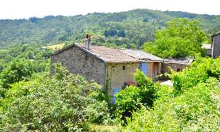 Maison 4 Pièces 41 m² à vendre à Saint-Julien-d'Intres (07310)