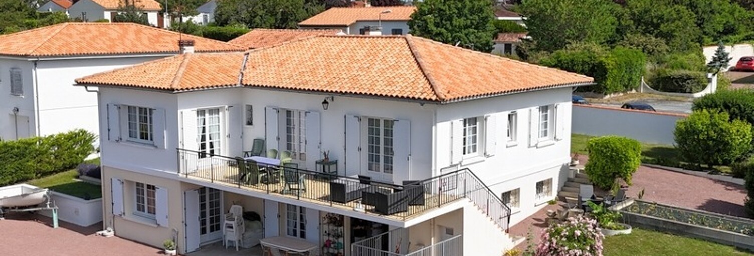 Maison 7 Pièces 172 m² à vendre à Tonnay-Boutonne (17380)