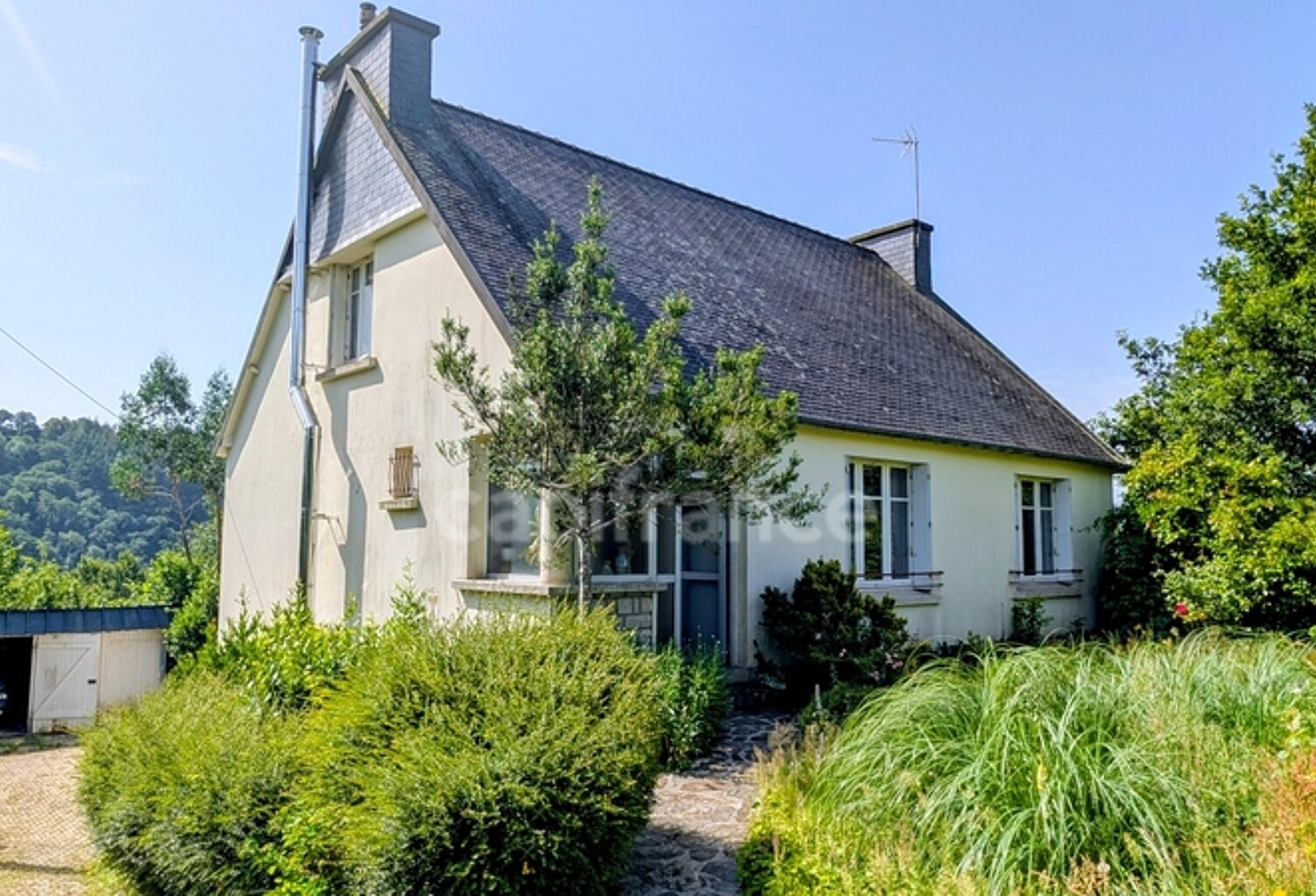 MAISON sur cave 130 m² - 5 CHAMBRES - TERRAIN 5 400 m² - PONT DE BUIS LES QUIMERCH (29) — photo 1