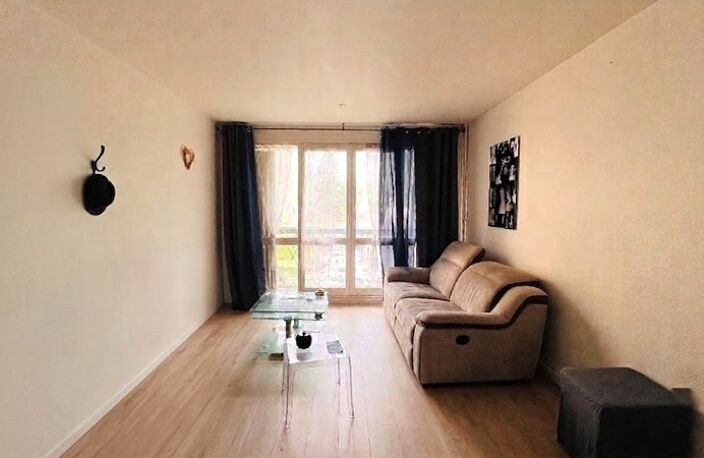 Dpt Finistère (29), A vendre QUIMPER Ouest, Appartement type 3 de 64 m² habitable avec trois balcons - Cave — photo 3