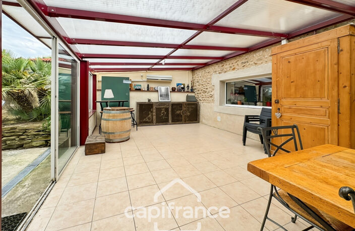 Maison à vendre 9 pièces de 197m² à Châteauneuf-de-Galaure (26) — photo 5