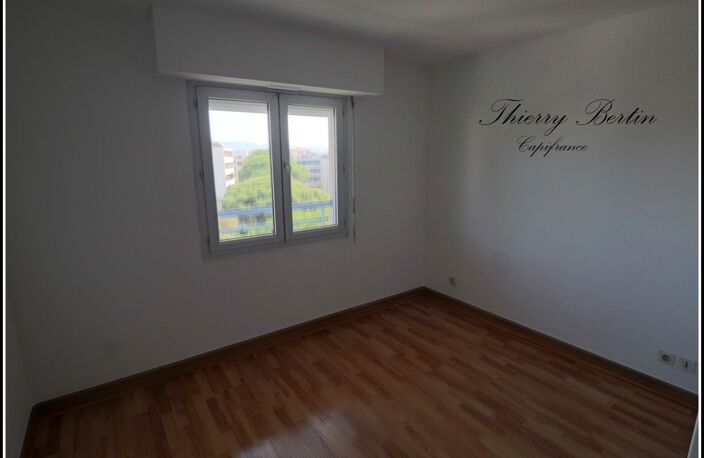 Appartement à vendre 2 pièces FREJUS (83) — photo 5