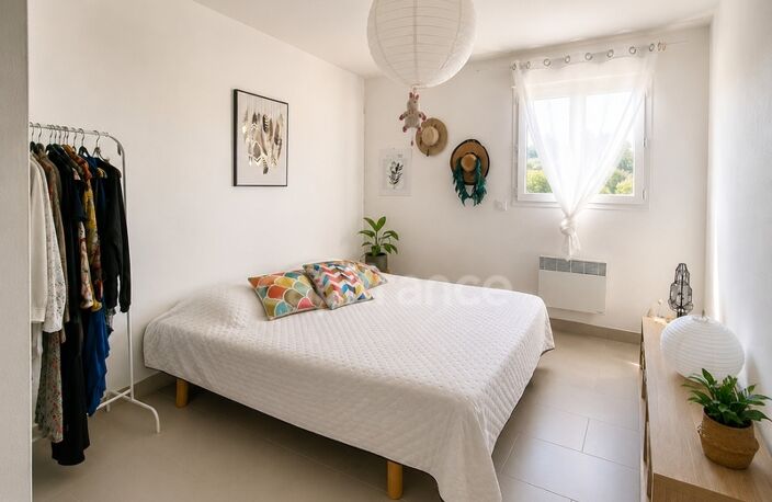 Immeuble à vendre VILLEVEYRAC (34) — photo 4