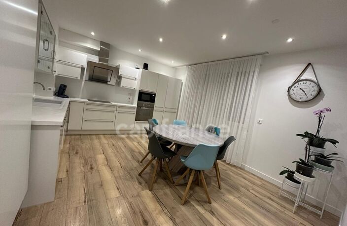 Spécial Investisseur : Maison de ville en mono-propriété (0 syndic), Rénovation Totale, DPE B - Colocation 7 ch + Studio indépendant) — photo 2