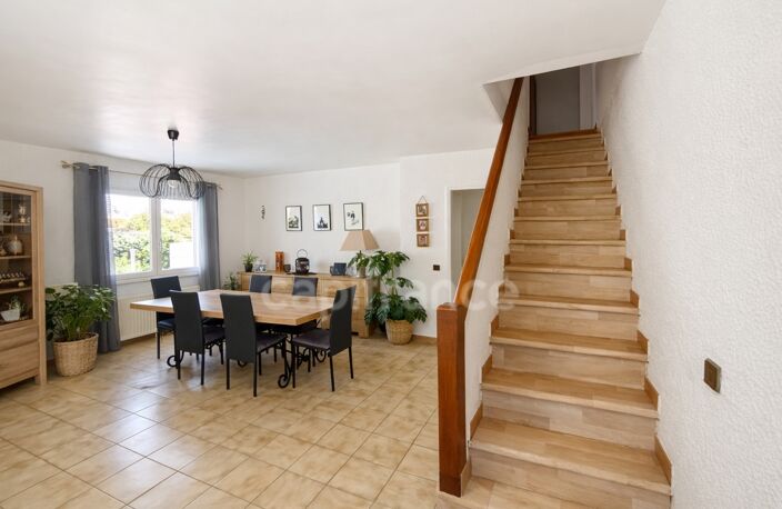 ❤️ VIAS – VILLA AVEC PISCINE – 136 M² – 4 CHAMBRES – 16 PANNEAUX SOLAIRES – DPE B — photo 2