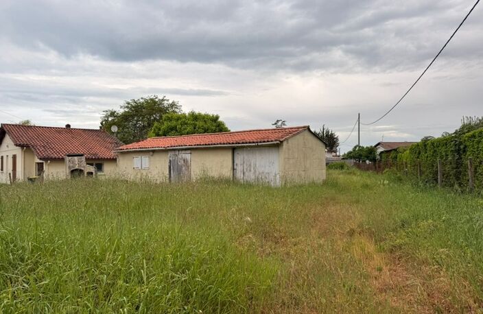 Terrain de 800 m2 avec bati existant — photo 2