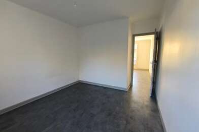 Appartement 3 pièces 672 €