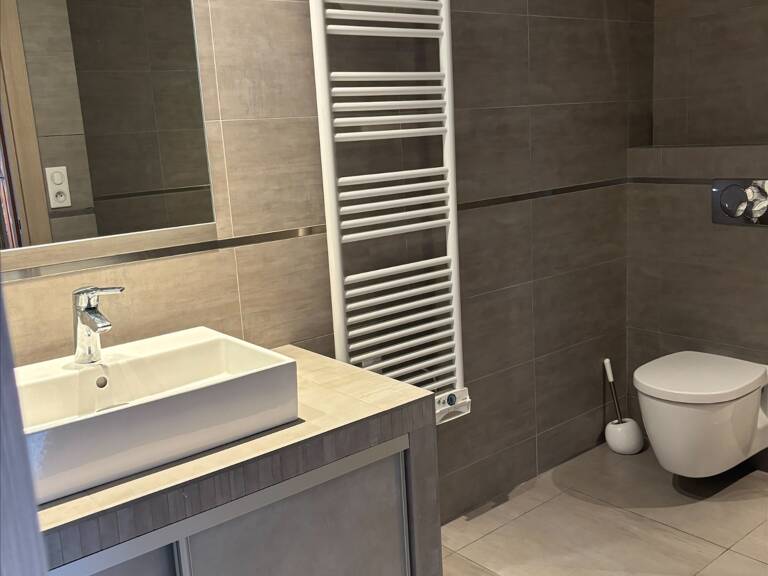 Appartement 3 pièces de 67 m² au cœur de Propriano — photo 1
