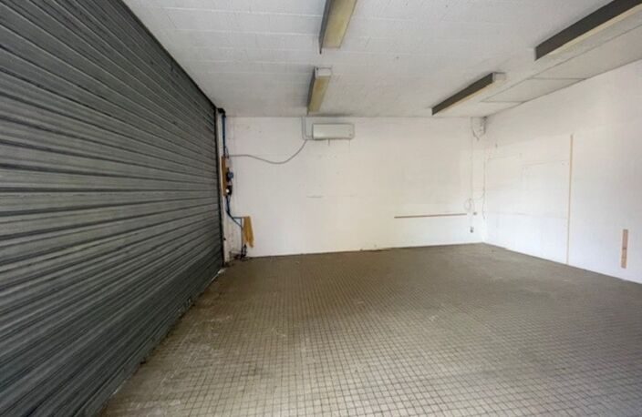 Dpt Hautes Pyrénées (65), à louer TARBES Local commercial — photo 4