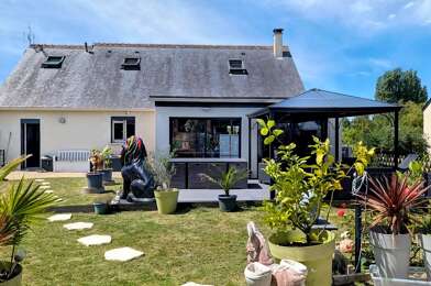 Maison 4 pièces 275900 €