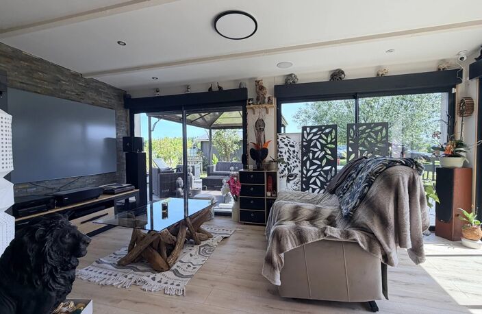   Maison de 135 m² – Véranda, pergola, double garage et terrain de 2 568 m² ! — photo 5