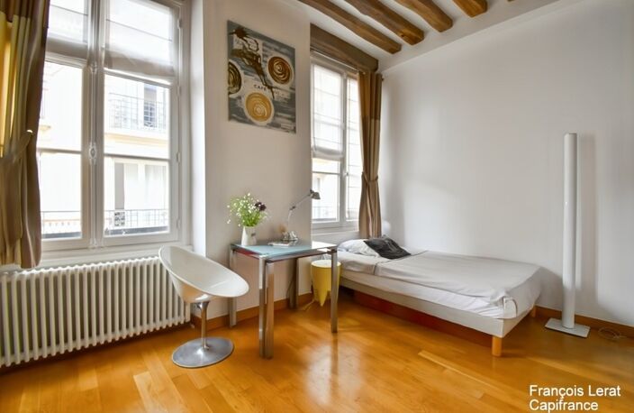 Studio à vendre - PARIS 7EME ARRONDISSEMENT (75) Rue Rousselet - 17,27 m2 - 315 000 € honoraires d'agence inclus — photo 2
