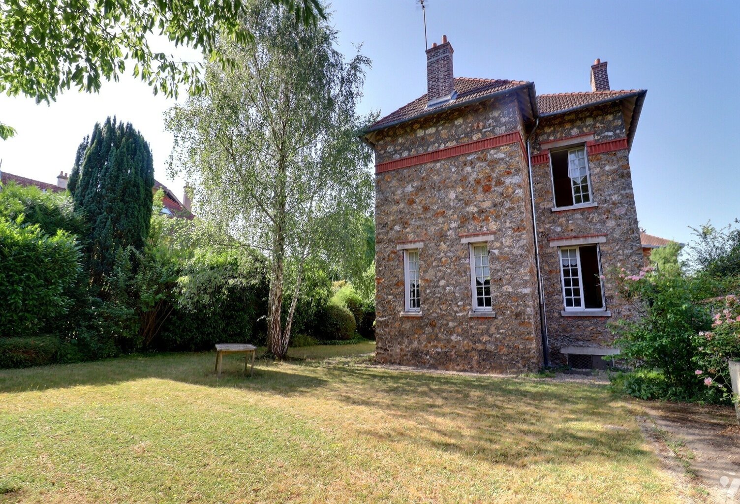 Vente maison 8 pièces 174 m² Bourg-la-Reine (92340) — photo 1