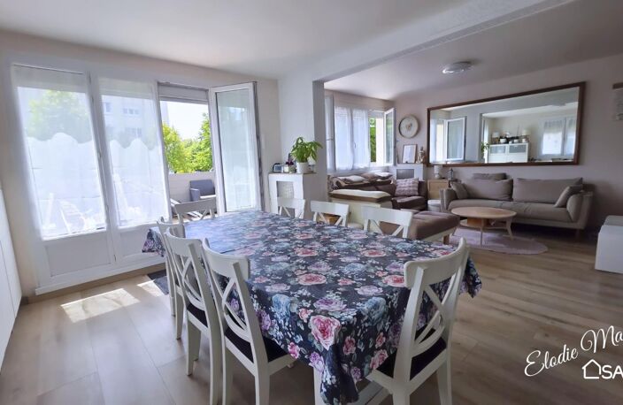 Maison familiale avec 5 chambres et 1 bureau — photo 2