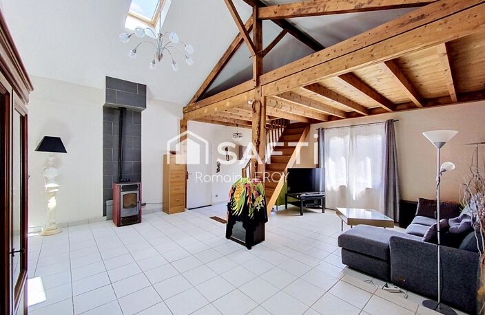 Maison 3 chambres avec jardin, garage et tram à pied — photo 2
