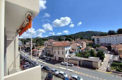 Appartement 3 pièces 182000 €