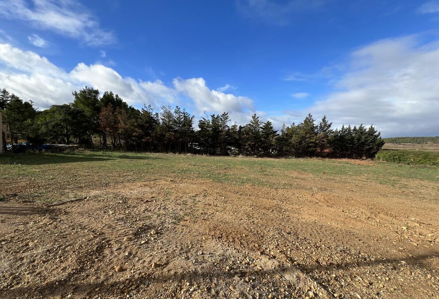 Terrain — photo 1