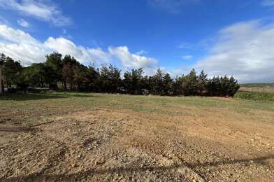 Terrain  93500 €
