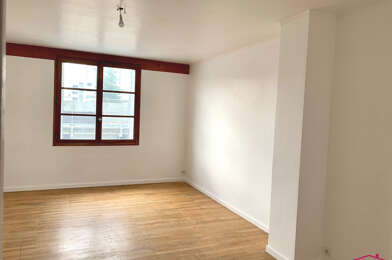 Appartement 4 pièces 127600 €
