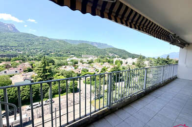 Appartement 3 pièces 180000 €