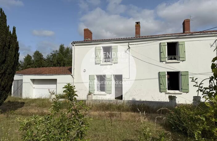 Maison 3 Chambres à rénover sur 2060 m2 -  bord de loire — photo 3