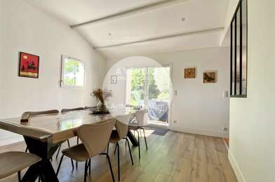 Maison 8 pièces 499200 €