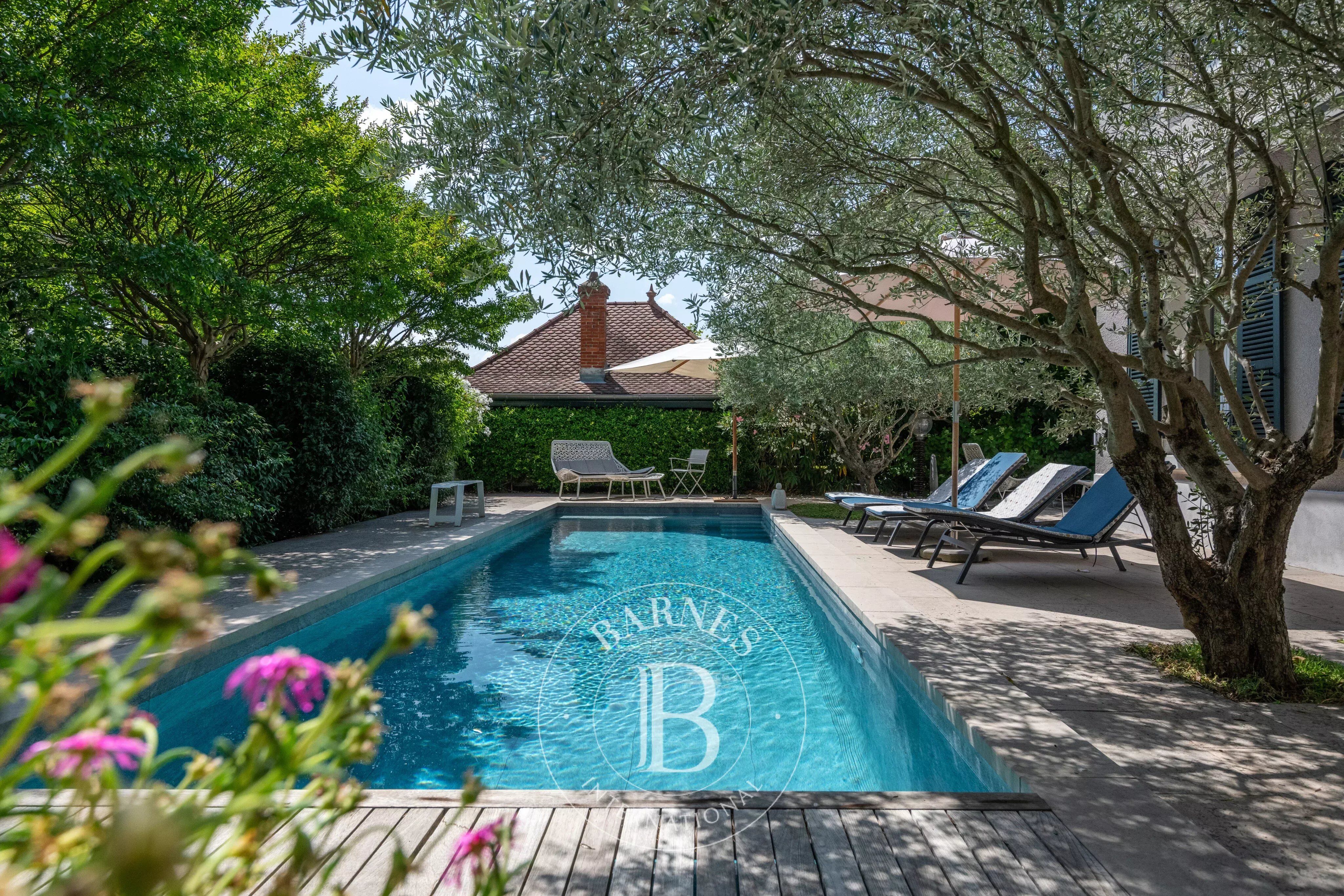Maison L T10