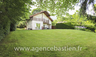 Maison 6 Pièces 183 m² à louer à Échenevex (01170)