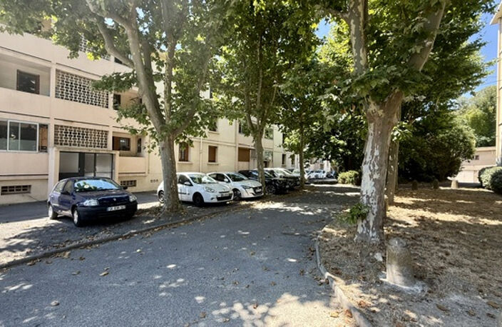 AIX EN PROVENCE : Appt T3 — photo 2