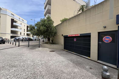 Garage  110 €