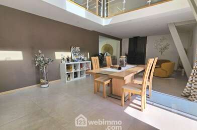 Maison 7 pièces 649000 €