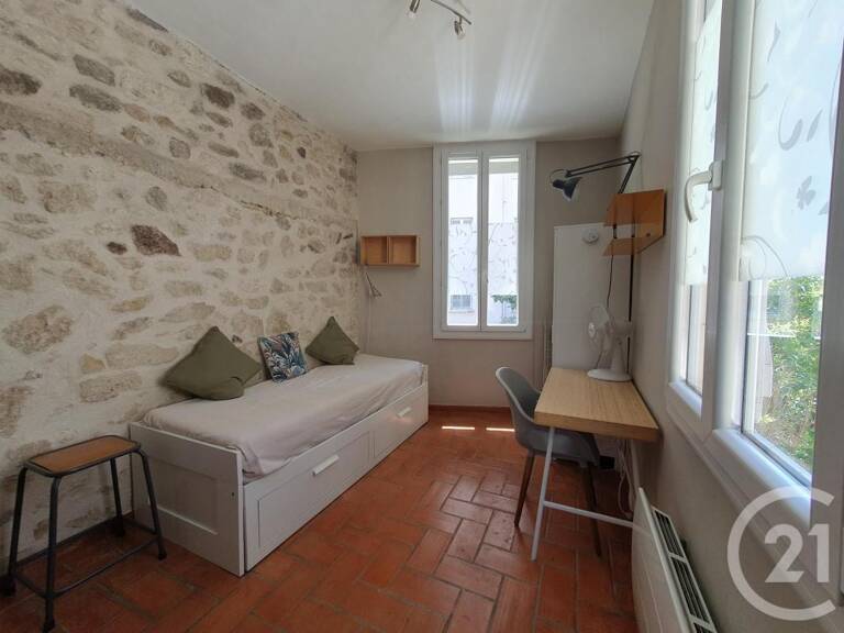 T1 — photo 1