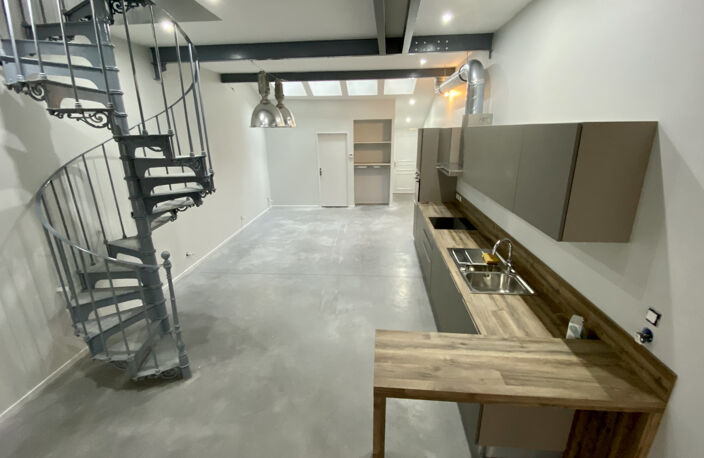 Loft avec patio en hyper centre-ville, calme absolu — photo 2