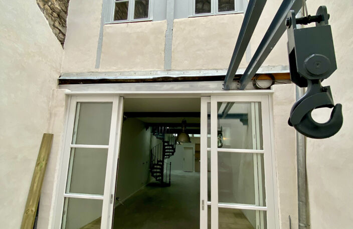Loft avec patio en hyper centre-ville, calme absolu — photo 3