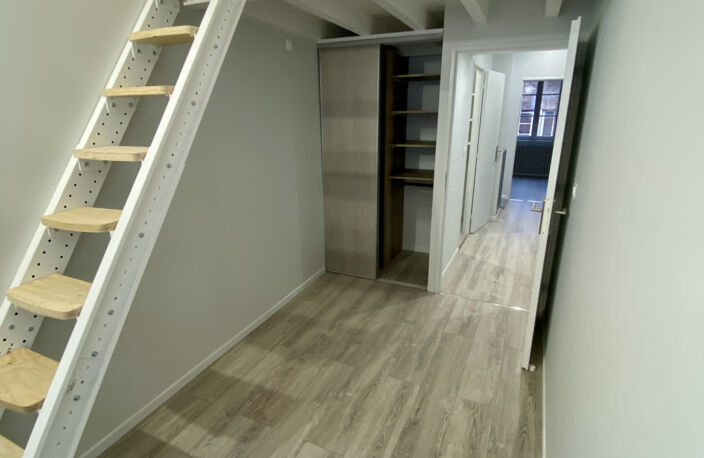 Loft avec patio en hyper centre-ville, calme absolu — photo 4