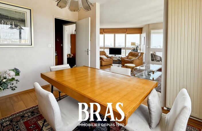 LE BELEM - T5 + GARAGE + CAVE - DERNIER ETAGE — photo 5
