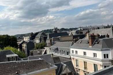 Appartement 1 pièces 565 €