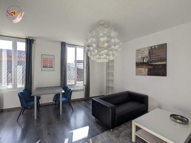 Immeuble 98 m² à Cognac — photo du bien