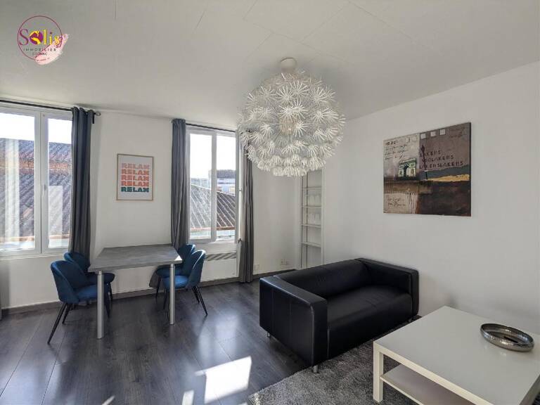 Immeuble  98 m² — photo 1