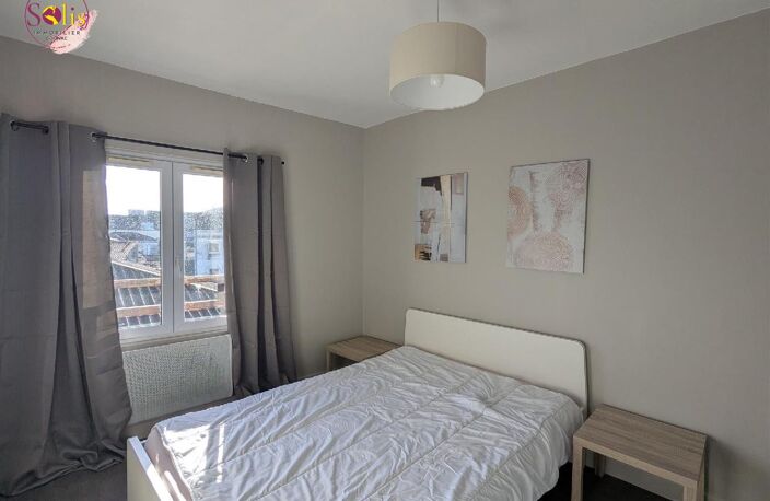 Vente immeuble  98 m² Cognac (16100) — photo 4