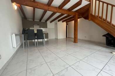 Appartement 3 pièces 785 €