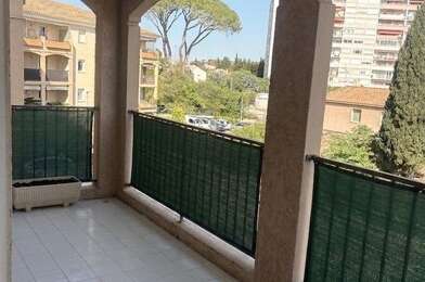 Appartement 2 pièces 900 €