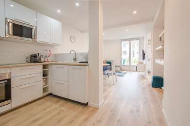 Appartement 3 pièces 1070 €