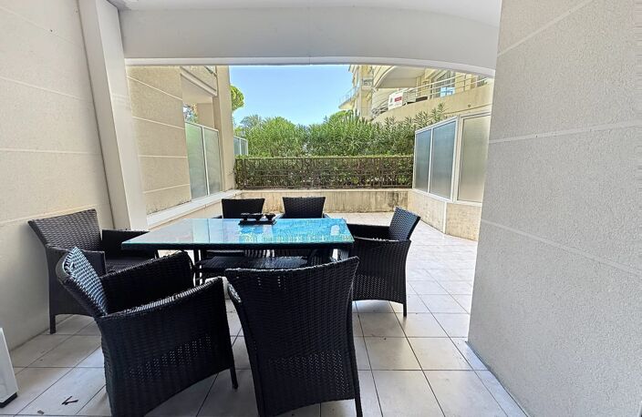 LUXE ET FRONT DE MER: 2P 57m² - Garage — photo 3