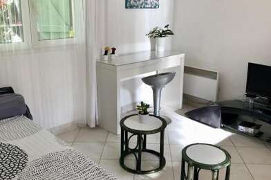 Appartement 1 pièces 1270 €