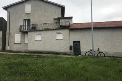 Appartement 3 pièces 864 €