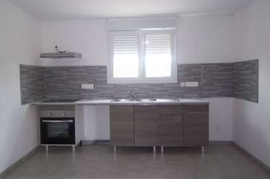 Maison 4 pièces 965 €